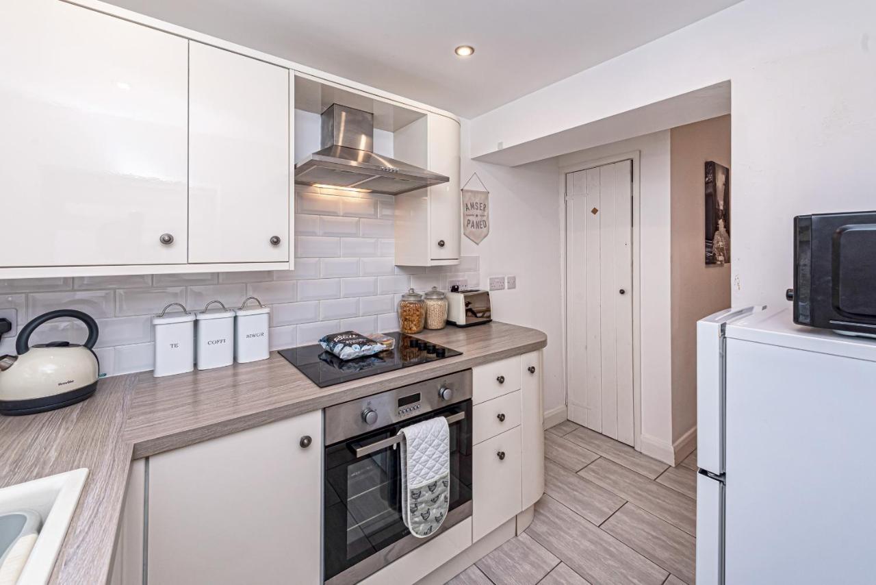 Taitwt2 Villa Caernarfon Eksteriør bilde